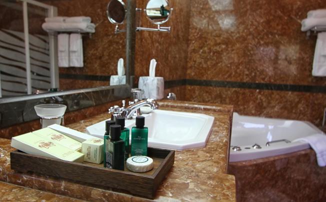 Фото отеля Argentikon Luxury Suites 