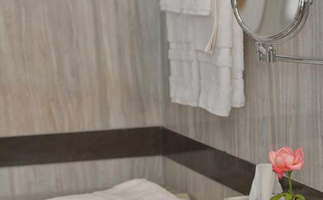 Фото отеля Argentikon Luxury Suites 