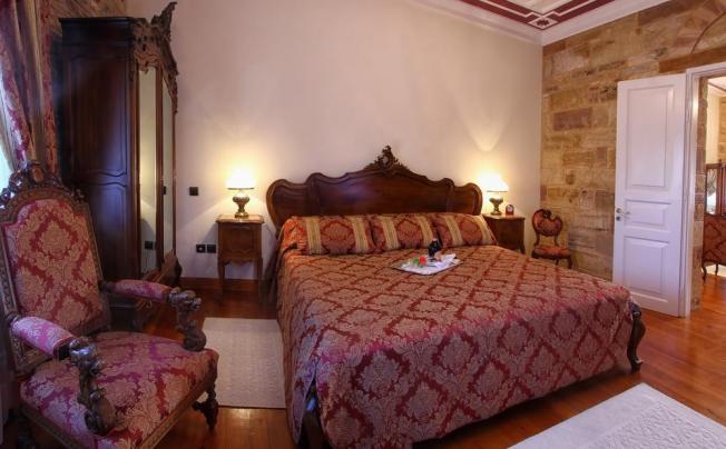 Фото отеля Argentikon Luxury Suites 