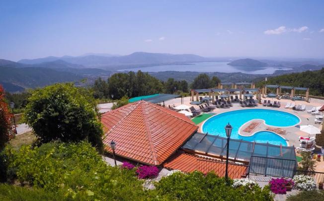 Фото отеля Loggas Hotel 