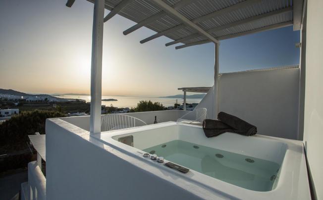 Фото отеля OSTRACO SUITES