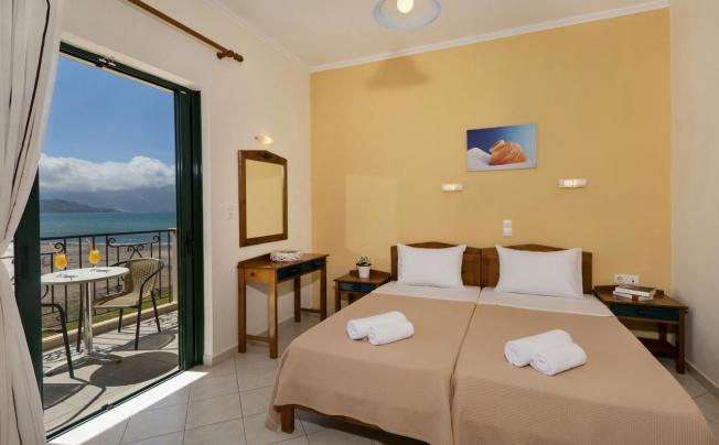 Фото отеля Mesogios Beach Apartments