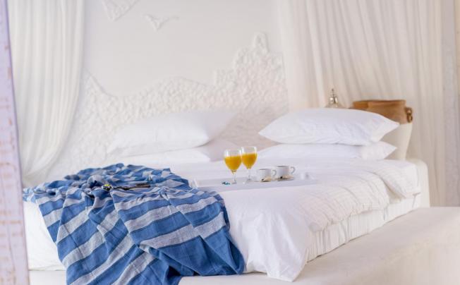 Фото отеля Kouros Home & Suites
