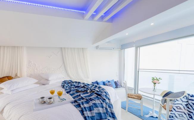 Фото отеля Kouros Home & Suites