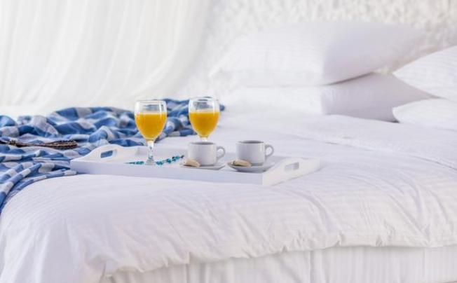 Фото отеля Kouros Home & Suites