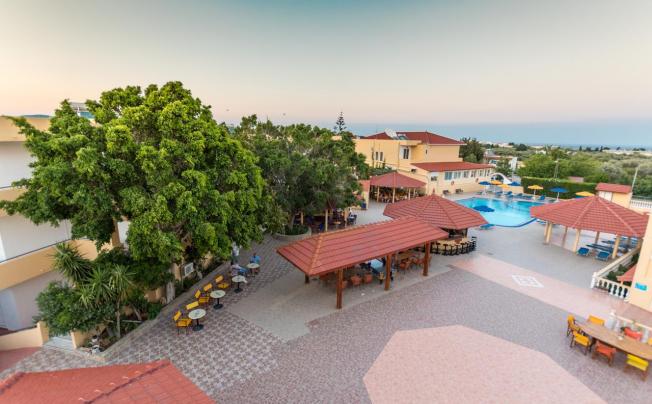 Фото отеля Fantasy Hotel 