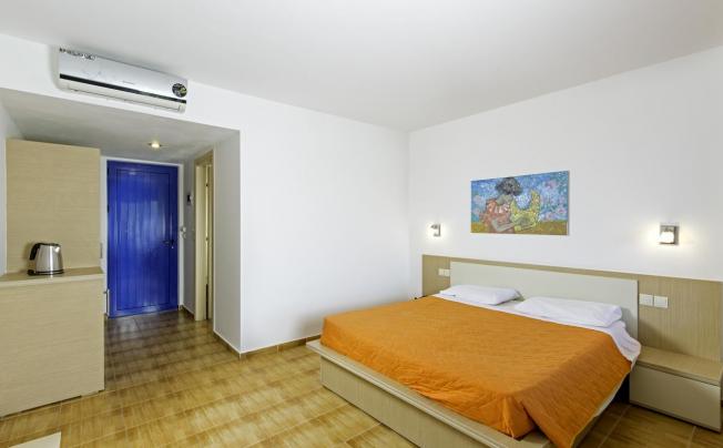 Фото отеля Ekaterini Hotel 