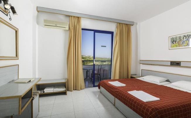 Фото отеля Ekaterini Hotel 