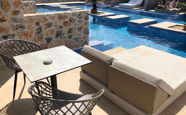 Фото отеля Sunshine Hotel & Apartments
