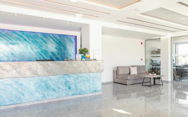 Фото отеля Sunshine Hotel & Apartments
