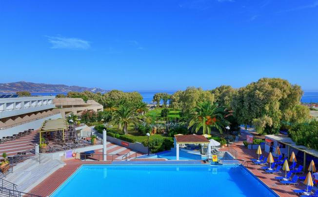 Фото отеля Santa Marina Beach Hotel