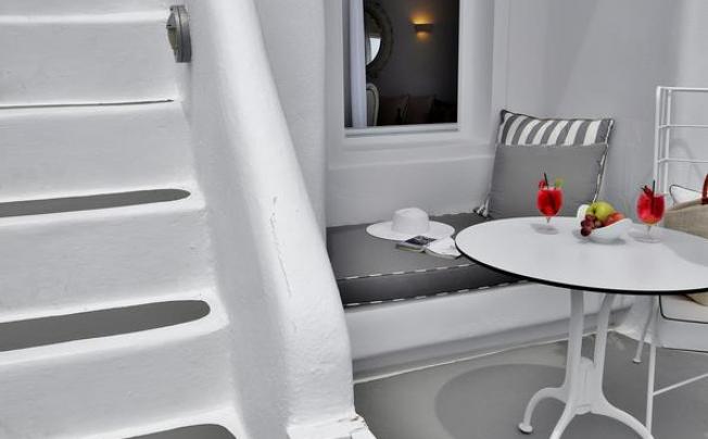 Фото отеля Kirini Suites & Spa Hotel