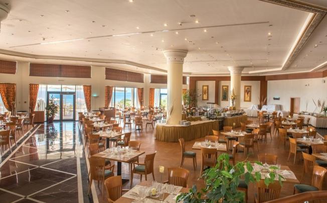 Фото отеля Ramada Plaza Thraki
