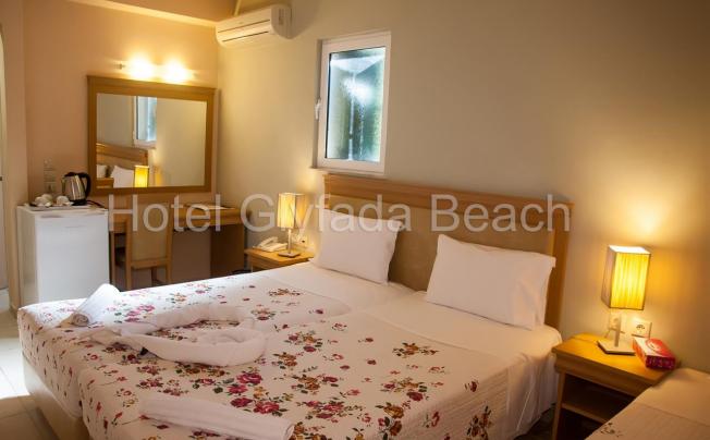 Фото отеля Glyfada Beach Hotel