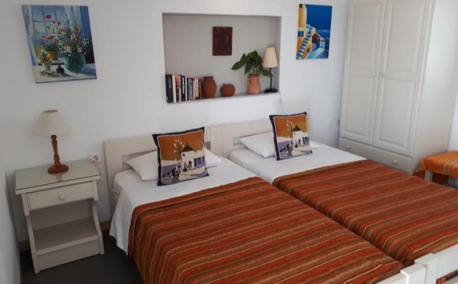 Фото отеля MARGARITA STUDIOS