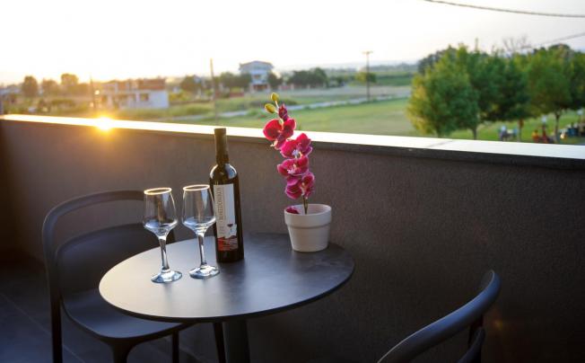 Фото отеля Yakinthos Hotel