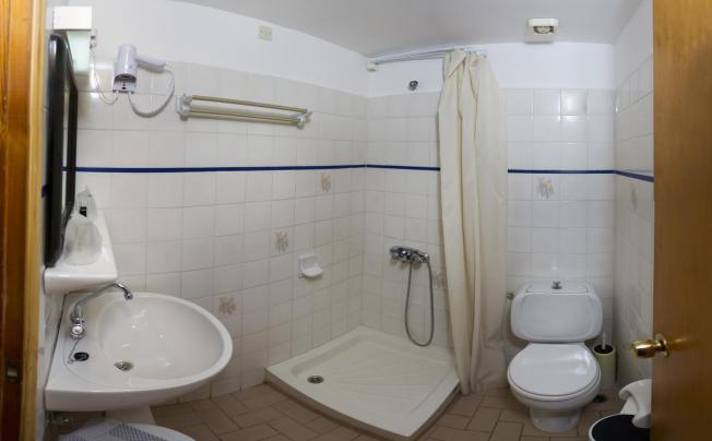 Фото отеля Kardamili Beach Hotel