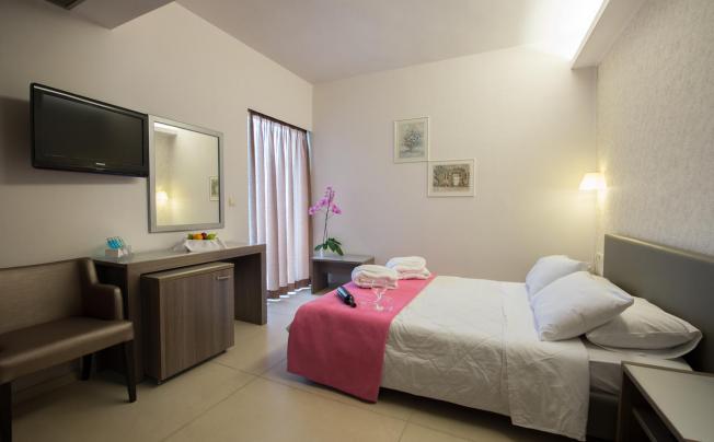 Фото отеля Astron Hotel
