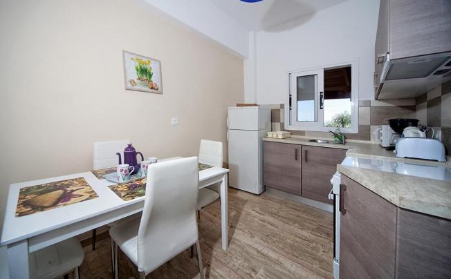 Фото отеля Joanna Sea View Apartments