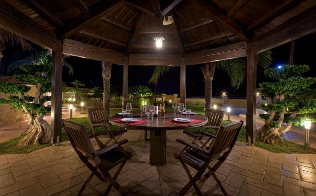 Фото отеля QUINN HILL LUXURY VILLA