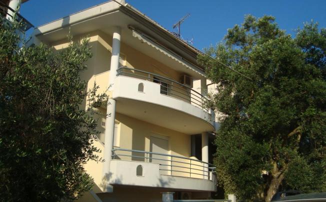 Фото отеля FAMILY APARTMENTS