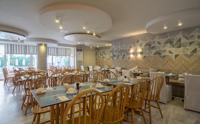 Фото отеля Nefeli Hotel Platanes