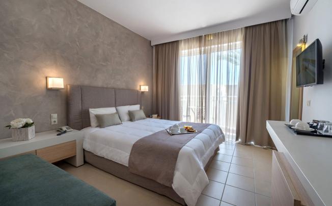 Фото отеля Nefeli Hotel Platanes