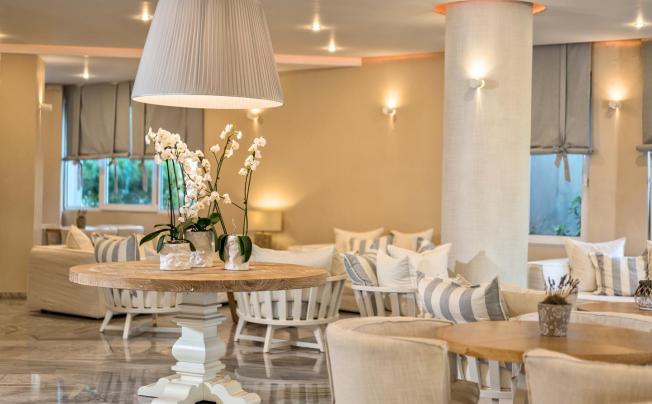 Фото отеля Nefeli Hotel Platanes