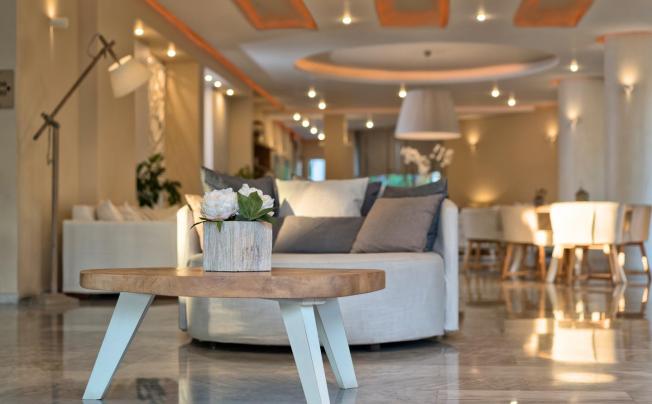 Фото отеля Nefeli Hotel Platanes