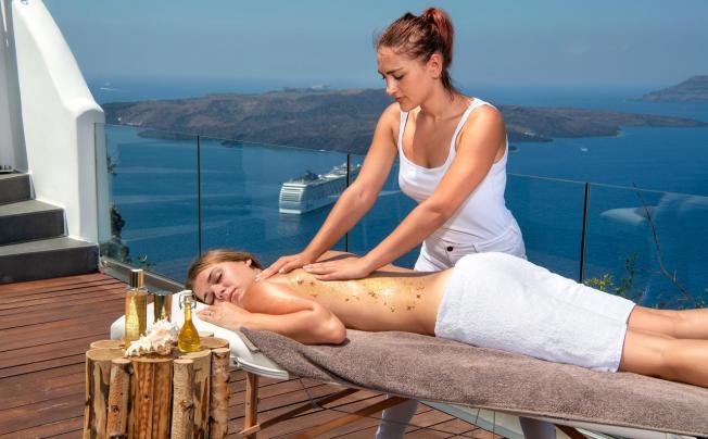 Фото отеля Athina Luxury Suites