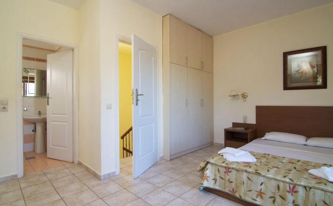 Фото отеля Nisi Apartments