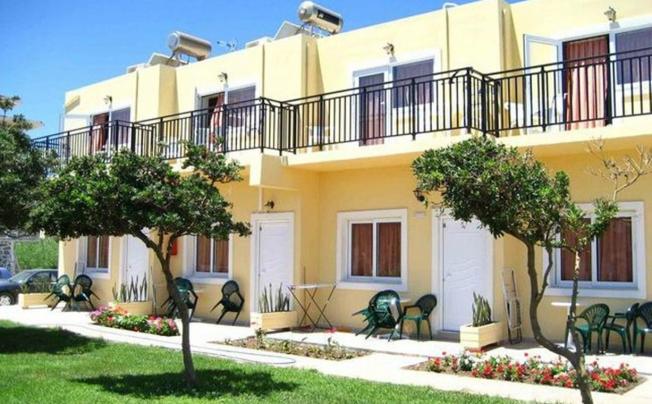 Фото отеля BALADINOS APARTMENTS