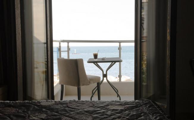 Фото отеля MISTRAL HOTEL
