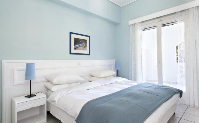 Фото отеля Daphnes Club Hotel Apartments 