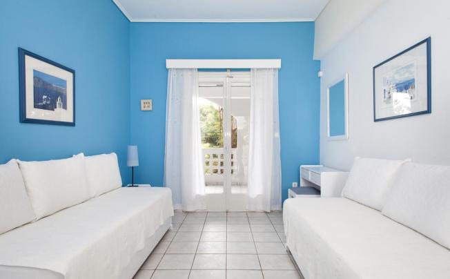 Фото отеля Daphnes Club Hotel Apartments 