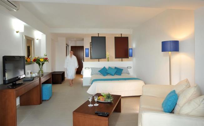 Фото отеля Sea Side Resort & Spa