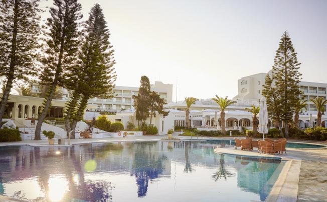 Фото отеля ROBINSON CLUB KYLLINI BEACH