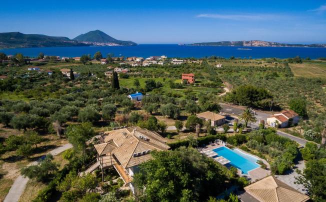Фото отеля THANOS VILLAGE