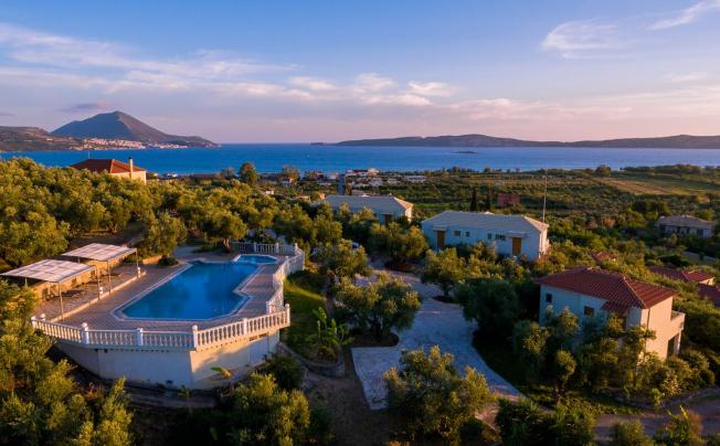 Фото отеля THANOS VILLAGE