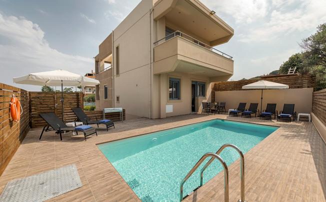 Фото отеля Pandesia Villa