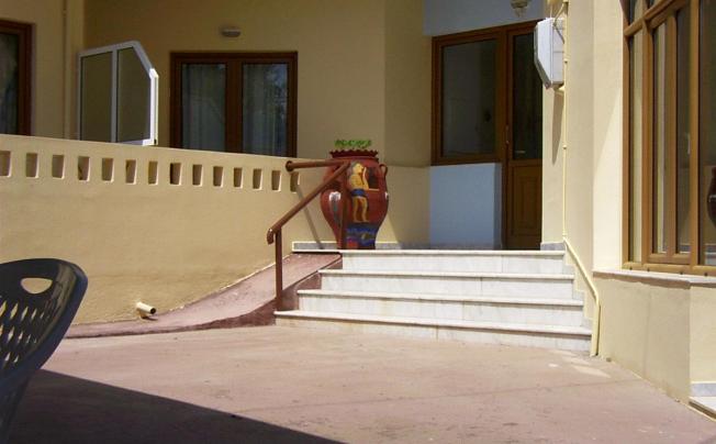 Фото отеля PROTO HOUSE APARTMENTS