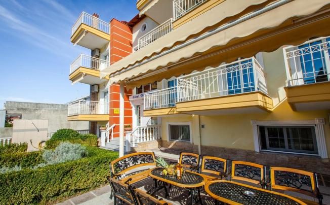 Фото отеля Calypso Hotel Apartments