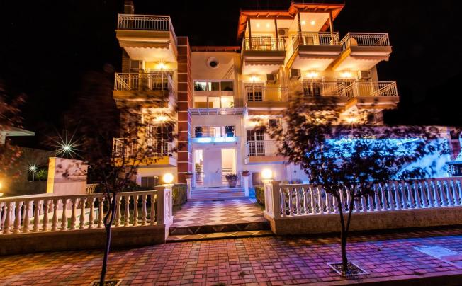 Фото отеля Calypso Hotel Apartments