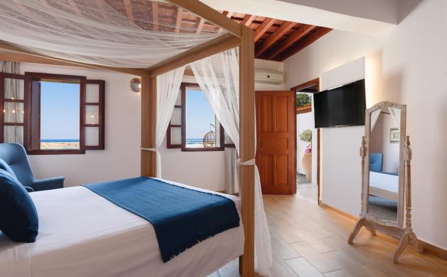 Фото отеля Thea Villas and Suite