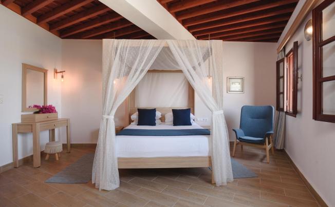 Фото отеля Thea Villas and Suite