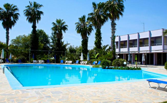 Фото отеля Dantis Beach Hotel