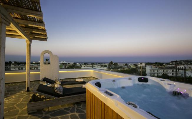 Фото отеля MALIBU BOUTIQUE HOTEL 