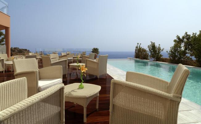 Фото отеля Apostolata Island Resort & Spa