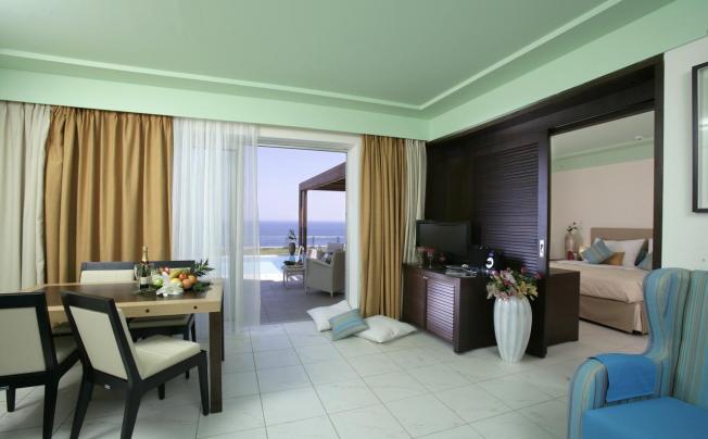 Фото отеля Apostolata Island Resort & Spa