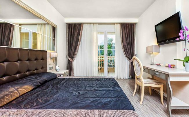 Фото отеля Elinotel Apolamare Hotel